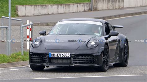 Porsche 911 Gts Facelift Spied Exercising Hybrid