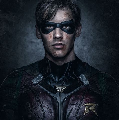 Live Action Titans Unveils First Full Body Photo Of Robin