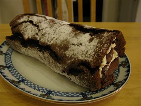 Mary Berrys Chocolate Roulade