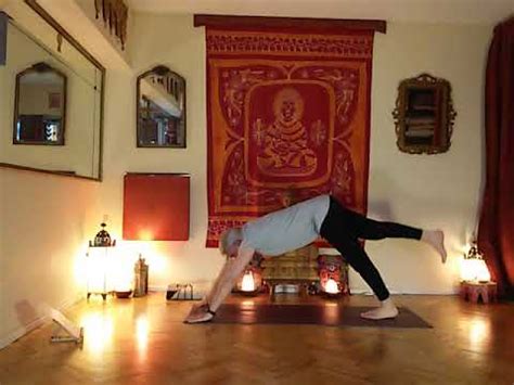 Hatha Yoga Guerreros V Ctor Vivianayoga Youtube