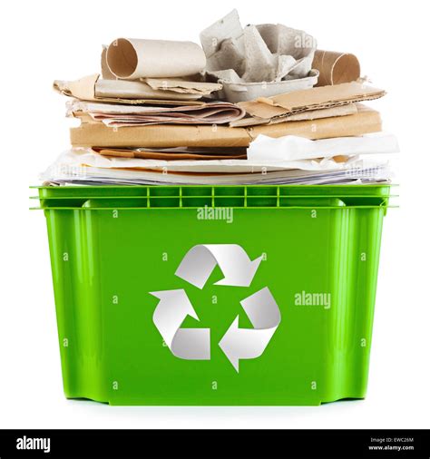 Concept De Recyclage Bin Plein De Vieux Journaux Papiers Cartons Et