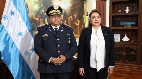 El General Juan Manuel Aguilar Godoy asume la dirección de la Policía