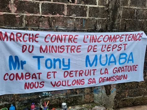 Epst Kinshasa Les Militants De L Udps Exigent Le D Part De Tony Mwaba