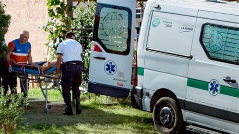 Le Dispararon Cinco Veces A Un Joven En La Puerta De Su Casa Y Le