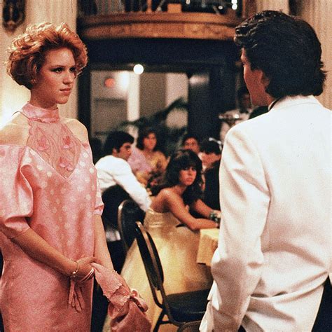 Molly Ringwald Opens Up About Her Pretty In Pink Prom Dress Teen Vogue