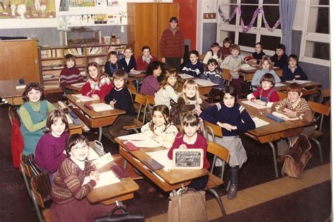 Photo De Classe CM2 1981 82 De 1981 Ecole Gustave Flaubert Maromme