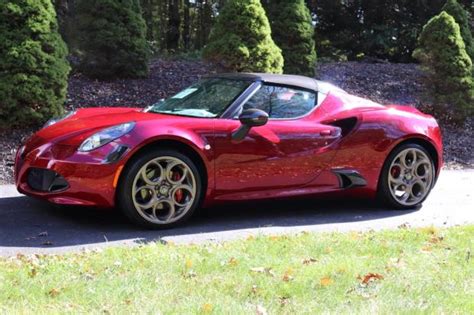 32 Mile 2020 Alfa Romeo 4c Spider 33 Stradale Tributo For Sale On Bat Auctions Closed On