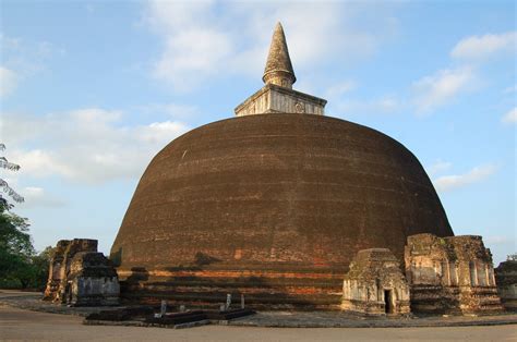 1000-year-old Sri Lankan temple step found in Devon garden – The ...