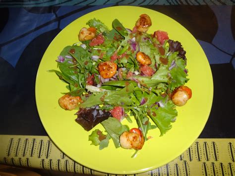 Salade De Saint Jacques Crevettes Et Pamplemousse Pour 4 Personnes