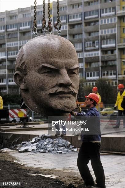 lenin statue   premium high res pictures getty images