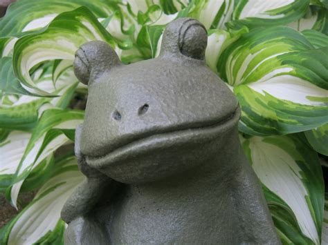 Frog Garden Statue Relaxing Concrete Frog Cement Garden Art