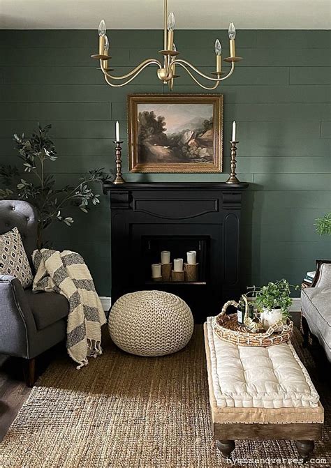 10 Dark Green Accent Wall Living Room Decoomo