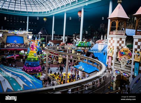 Lotte World Adventure Hi Res Stock Photography And Images Alamy