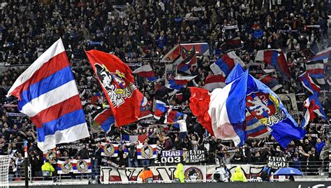 Football Om Ol Les Supporters Lyonnais Interdits Dacc S Marseille