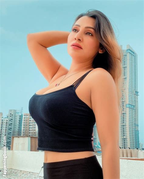 Karrishma Kar Nude The Fappening Photo Fappeningbook