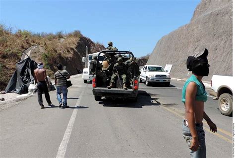 Narcotráfico En México En Tepalcatepec Terror Al Cjng Cerró Las Escuelas Mucho Antes Que El