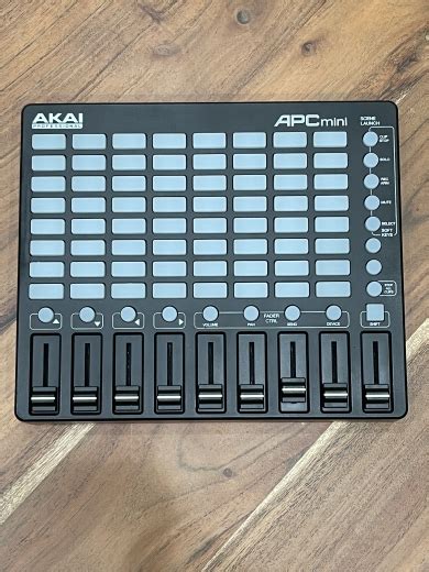 Gear Hunter Akai Apc Mini