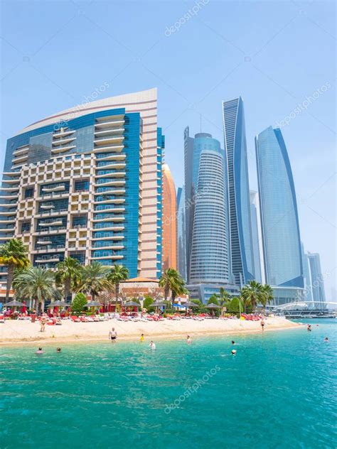 Abu Dhabi Emiratos Rabes Unidos De Abril Hotel The Beach And