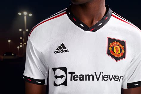 Manchester United 2022-23 Away Kit