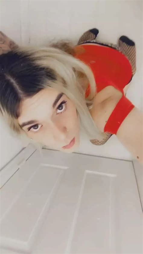 Feminine Fuck Girl Willing To Be Fucked Shemale Amateur Porn Feat CarmenMelatonin XHamster