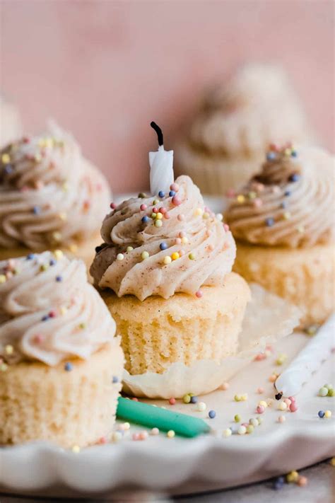 Mini Vanilla Cupcakes With Brown Butter Frosting Blue Bowl