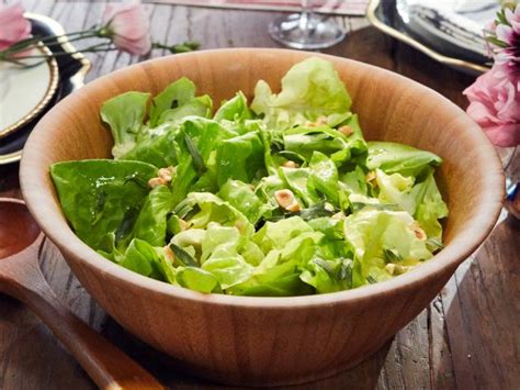 Butter Lettuce Salad With Mustard Vinaigrette Recipe Tiffani Thiessen