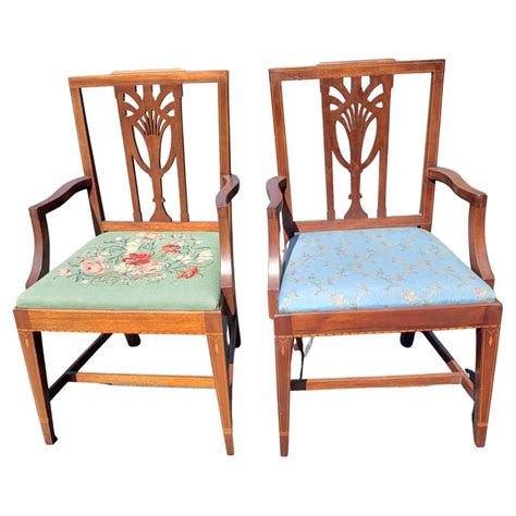 Fauteuil Orné De Marque Chippendale En Acajou Et Citronnier Incrusté De