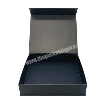 Custom Magnetic Closure Matt Lamination Folding Paper Gift Box With