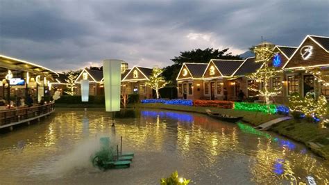 The Good View Village Restaurant And Karaoke Best Thai Restaurants In