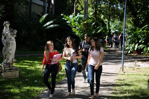 Estudantes Que Contrataram Fies At Podem Renegociar D Vidas