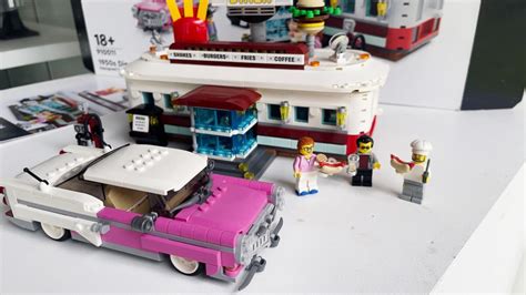 LEGO Bricklink Designer Program 910011 1950s Diner The Brick Zone