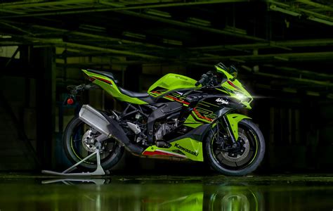 Llega La Kawasaki Ninja Zx R La Peque A Deportiva M S Radical Y