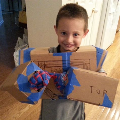 Make A Transformers Soundwave Costume From Cardboard Transformers