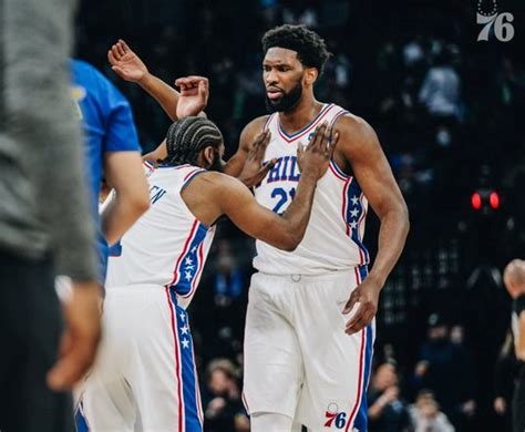 Les Sixers ont été par son nouveau duo Embiid Harden