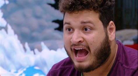 Victor Hugo surpreende colegas do BBB 20 ao contar que é virgem e