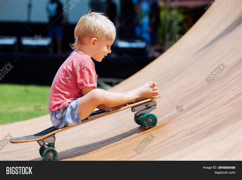 Funny Skateboard Image & Photo (Free Trial) | Bigstock