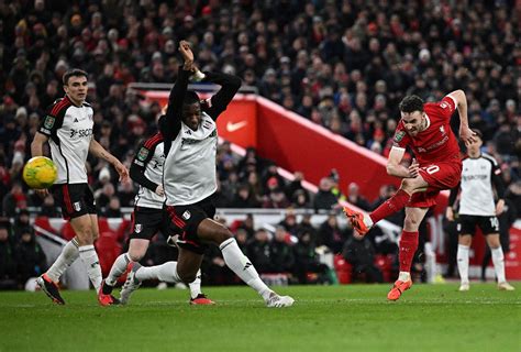 Veja Fotos De Liverpool X Fulham Pela Semifinal Da Copa Da Liga Inglesa