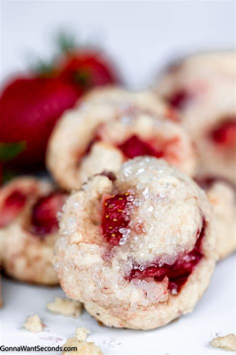 Strawberry Cookies Gonna Want Seconds