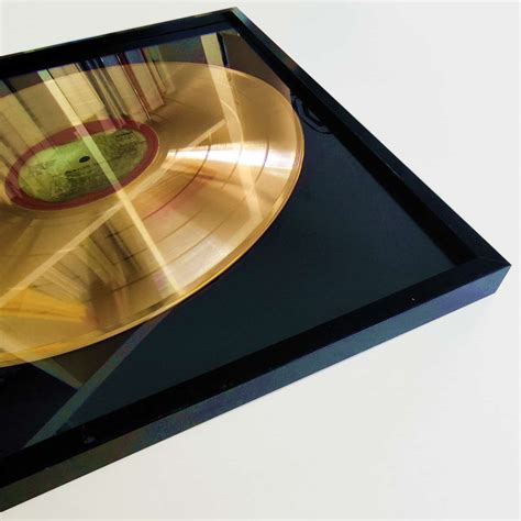 Custom gold records | www.discoclock.com