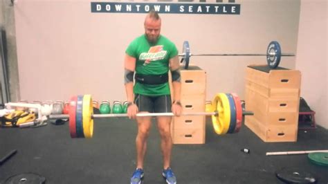 Double Overhand Axle And Regular Deadlifts Youtube