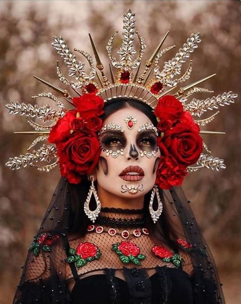 Sencillas Ideas Para Un Maquillaje De Catrina Estilo Glam