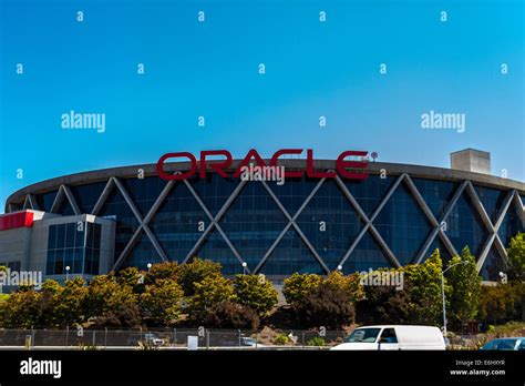 Oracle Arena Outside