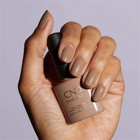 A Freshly Mulled Light Brown For Your Autumn Wardrobe Its Sweet Cider Subtle Nails Shellac