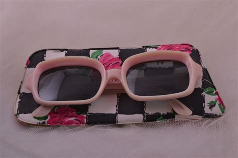 Plastic 1960 S Sunglasses 105g Amanda Appleby