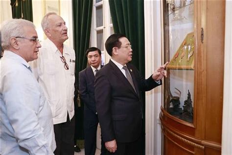 Le Pr Sident De Lassembl E Nationale Du Vietnam Visite Le Centre Fidel