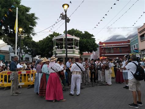 Fotos Eucaristía Y La Procesión En Honor A San Nicolás De Tolentino