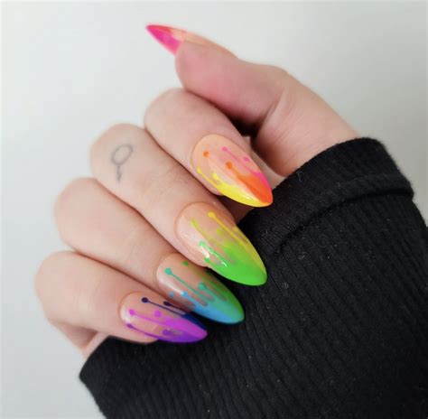 Gorgeous Eye Catching Rainbow Nail Ideas College Fashion