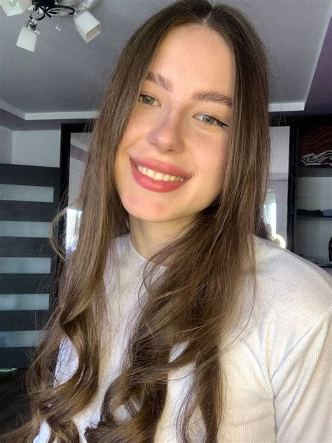 Wonderful Smile 😁 [f18] R Selfie