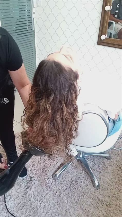 Acompanhe O Passo A Passo Penteado Para Cacheadas Tran As