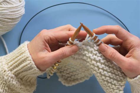 Learn to Knit a Scarf for Complete Beginners